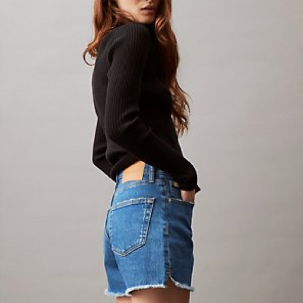Black Sweater and Blue Denim  Shorts